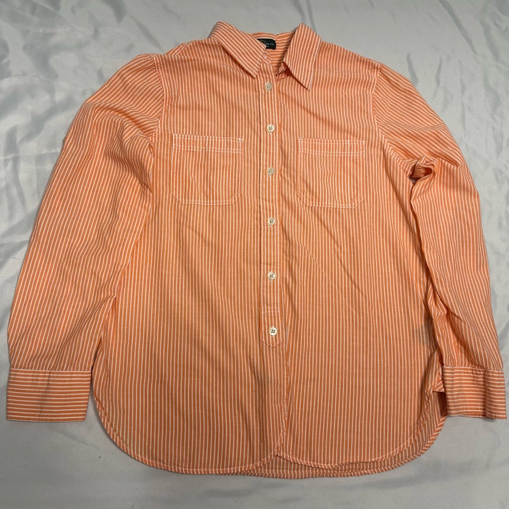 ⭐️5/25⭐️Woman’s Orange Striped Shirt